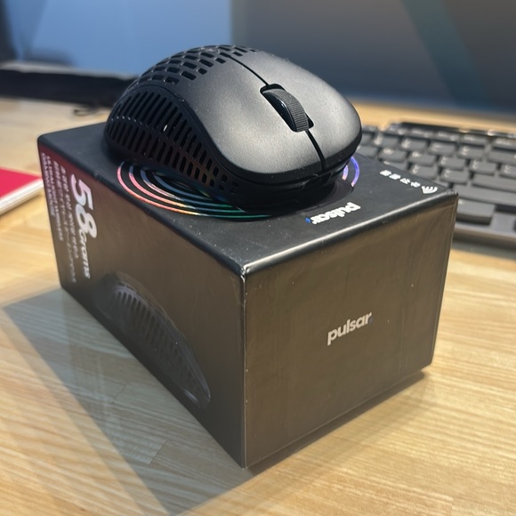 Professional gaming mouse - Picture 6 of 7